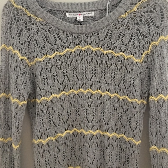 NWT sweater - Picture 4 of 4